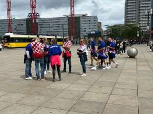 POGLEDAJTE FOTOGALERIJU: Berlin je u subotu na nekoliko sati postao "hrvatski grad", Hrvati su stigli iz cijele Europe Foto: Fenix (SIM)