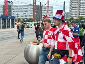 POGLEDAJTE FOTOGALERIJU: Berlin je u subotu na nekoliko sati postao "hrvatski grad", Hrvati su stigli iz cijele Europe Foto: Fenix (SIM)