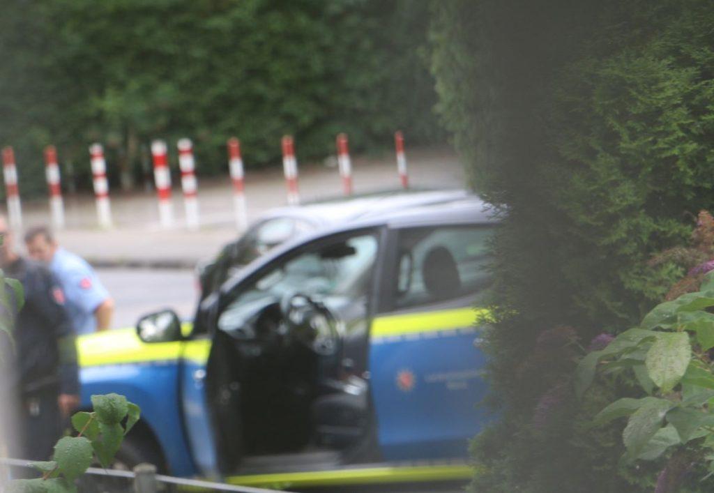 SVE JE TRAJALO NEKOLIKO SATI: Policija je pokucala na vrata svakog stana, ulice su bile puste, područje je nadlijetao helikopter... Foto: Fenix (MD)