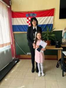 HRVATSKA KATOLIČKA MISIJA: Proslava Dana državnosti RH, podjela učeničkih knjižica i svjedodžbi, promocija školskog časopisa Školarac