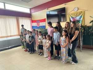 HRVATSKA KATOLIČKA MISIJA: Proslava Dana državnosti RH, podjela učeničkih knjižica i svjedodžbi, promocija školskog časopisa Školarac