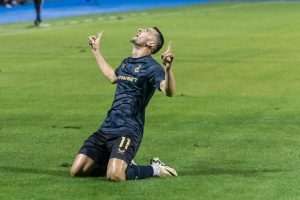PRVA UTAKMICA NOVE SEZONE: Dinamo s 5:0 "pregazio" Istru, Dani Olmo pozdravio navijače Dinama u poluvremenu utakmice Arber Hoxha slavi pogodak / Foto: Hina