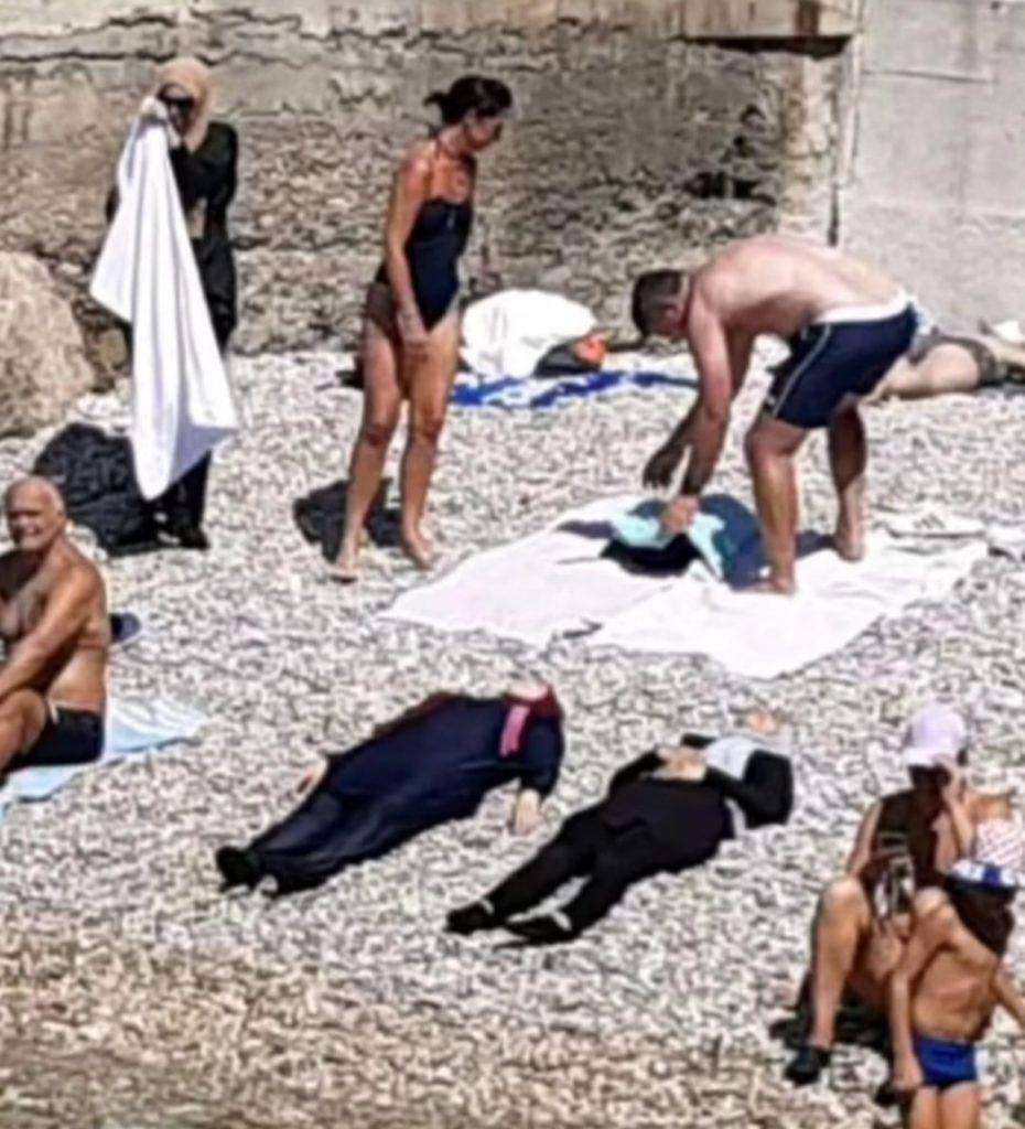 Slika plaže u Dubrovniku izazvala je lavinu komentara./ Foto: Preslik 'Rekla kazala - Dubrovačka kronika'