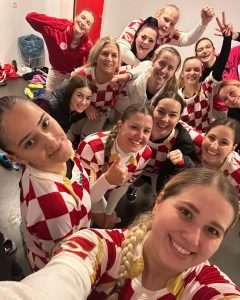 U DVIJE UTAKMICE DVIJE POBJEDE: Odličan start ženske ekipe Croatia München Ženska ekipa Croatije München / Foto: Fenix (SIM)