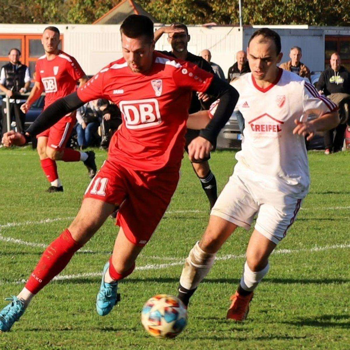 USPJEŠAN DAN U AUGSBURGU: Pobjeda Trenka uz sjajnu atmosferu koju je stvorilo stotinjak hrvatskih navijača Detalj s utakmice Trenka / Foto: Fenix (Mateo Katić)
