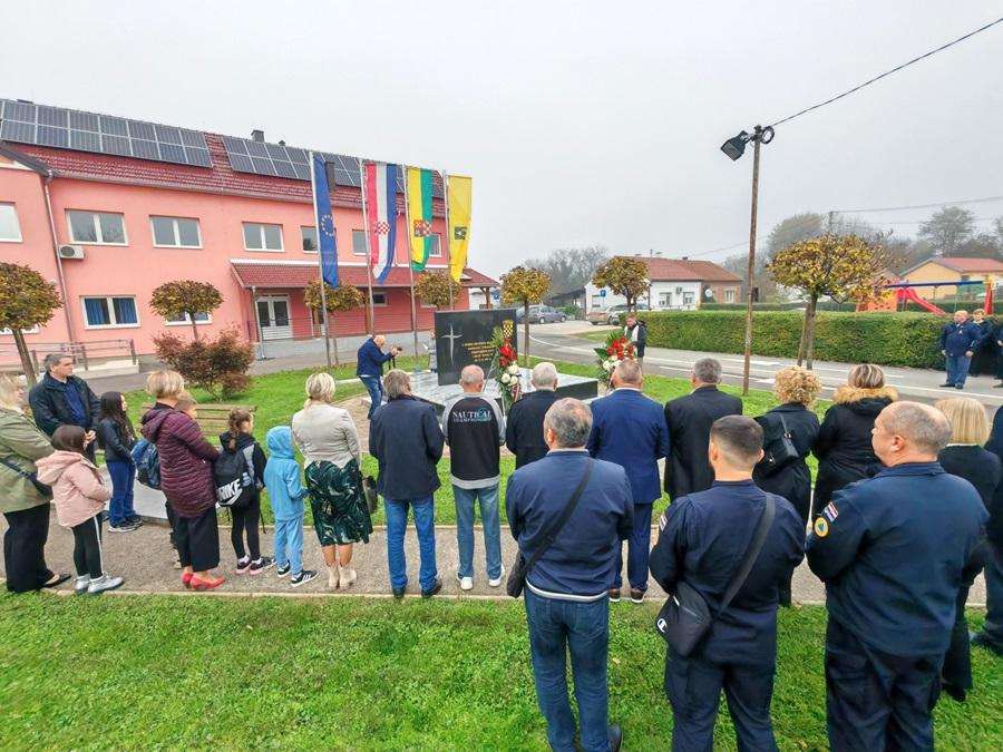 VOJNO-REDARSTVENA OPERACIJA OTKOS 10: Operacija, koja je započela 31. listopada 1991., bila je prva takva ofenzivna akcija Hrvatske vojske Obilježena 33. godišnjica Otkosa 10, / Foto: Hina