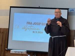 HRVATSKA KATOLIČKA ZAJEDNICA DARMSTADT: Fra Josip Bebić obilježio 50. obljetnicu misništva