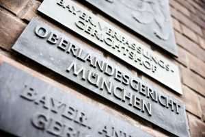 MÜNCHEN: Bavarski sud osudio bivšeg pripadnika tzv. Islamske države na 39 mjeseci Natpisi na zgradi Bavarskog suda (ILUSTRACIJA) / Foto: Matthias Balk/dpa