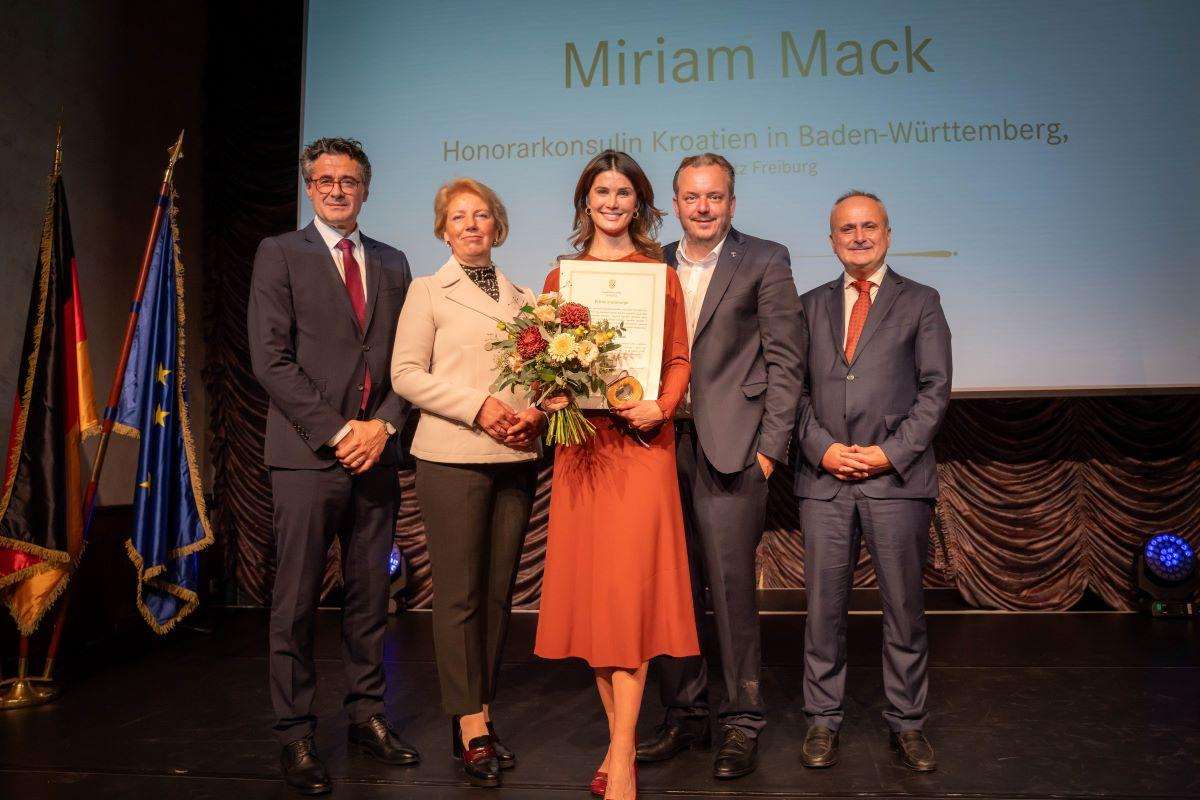 Miriam Mack proglašena je počasnom konzulicom/ Foto: Europa-Park