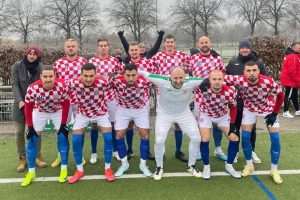USPJESI CROATIJE FRANKFURT: Druga momčad Croatije slavila na gostovanju kod vodeće momčadi lige, veterani nadigrali Viktoriju Preussen Croatia II Frankfurt / Foto: Hina