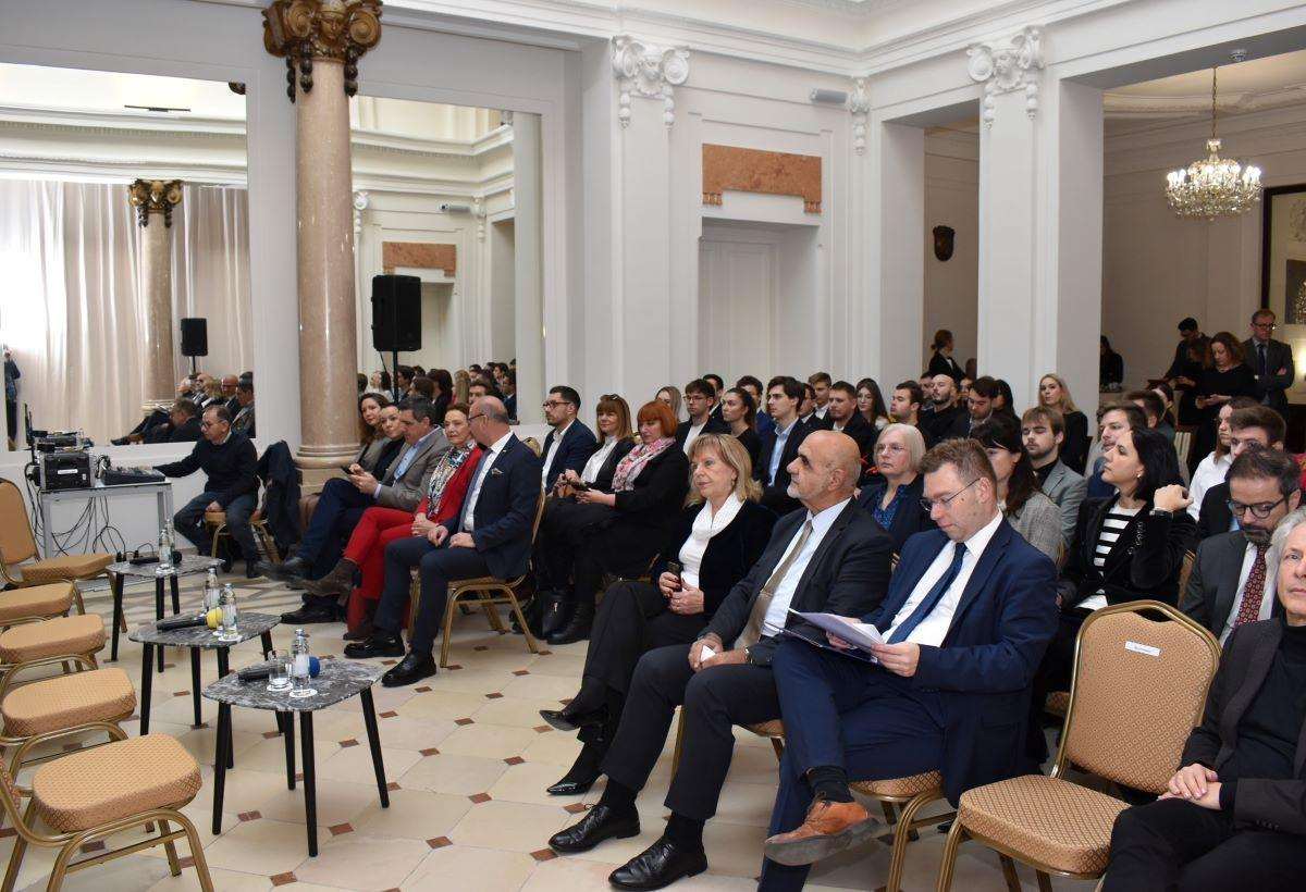 HRVATSKA: U Ministarstvu vanjskih i europskih poslova održana konferencija o mladima u diplomaciji HRVATSKA: U Ministarstvu vanjskih i europskih poslova održana konferencija o mladima u diplomaciji