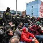 (FOTO) AMSTERDAM: Uhićeno 190 prosvjednika tijekom blokade na autocesti