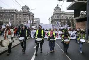 PROSVJEDI U BEOGRADU TRAJU I DALJE: Studenti podržali profesore u njihovoj odluci