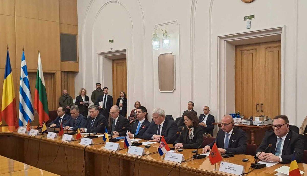 MINISTAR GRLIĆ RADMAN U KIJEVU: Ujedinjeni smo u obrani prava Ukrajine da sama bira svoj put