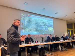 VEČER SJEĆANJA U FRANKFURTU: Na tribini „Ponosimo se onima koji su branili Hrvatsku“ svoja svjedočanstva kazivala 22 hrvatska branitelja