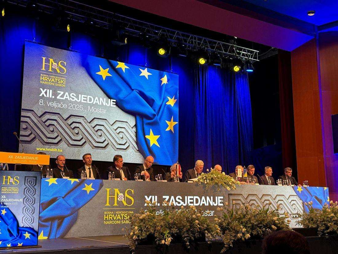 MOSTAR: Hrvatski nardni sabor BiH pozvao na izbornu reformu i ubrzanje puta prema EU i NATO-u Zasjedanje HNS BiH (Ilustracija) / Foto: Fenix (M. Primorac)