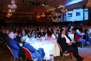 SPEKTAKULARNA DODJELA „VEČERNJAKOVE DOMOVNICE“ U BAD HOMBURGU: Brojni ugledni gosti, bogat glazbeni program i dobitnici za koje je glasovalo više od 350 tisuća Hrvata iz cijeloga svijeta