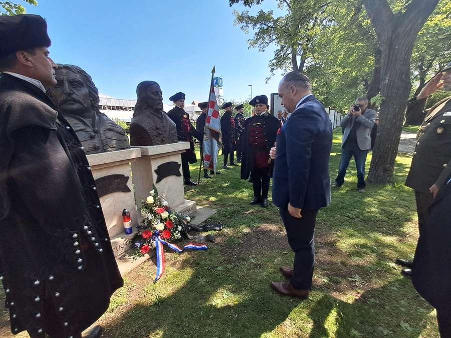 SPOMENDAN: U Austriji obilježena 354. obljetnica smrti Zrinskog i Frankopana. Gradovi Čakovec i Bečki Novigrad potpisali Povelju prijateljstva i suradnje Veleposlanik Glunčić položio vijenac kod bista Zrinskog i Frankopana