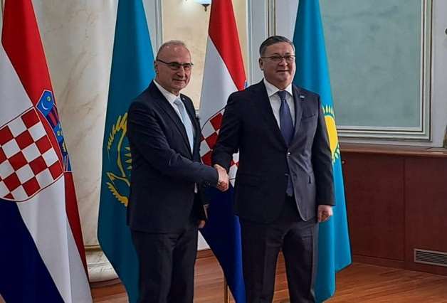 Gordan Grlić Radman i Murata Nurtleua / Foto: MVEP