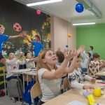 (FOTO) ŠKOLE U PODZEMLJU: Tisuće učenika u Harkivu nastavu pohađa ispod površine