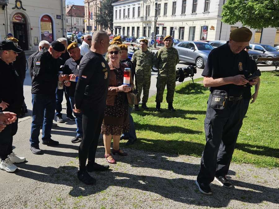 Ispraćaj Ivice Nerera koji će biciklirati od Varaždina do Čakovca / Foto: Pavo Jazvić