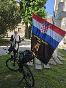 Ispraćaj Ivice Nerera koji će biciklirati od Varaždina do Čakovca / Foto: Pavo Jazvić