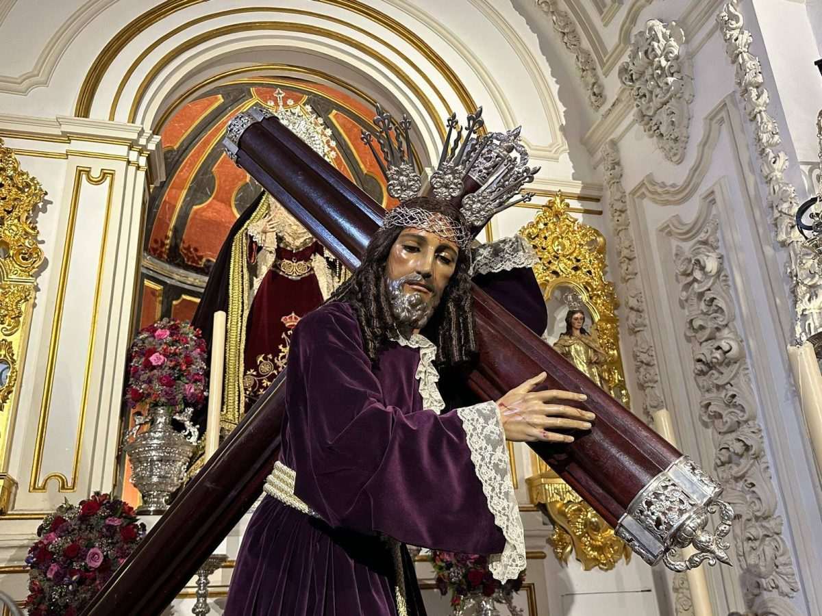 Isus nosi križ (ILUSTRACIJA) / Foto: Fenix (SIM)