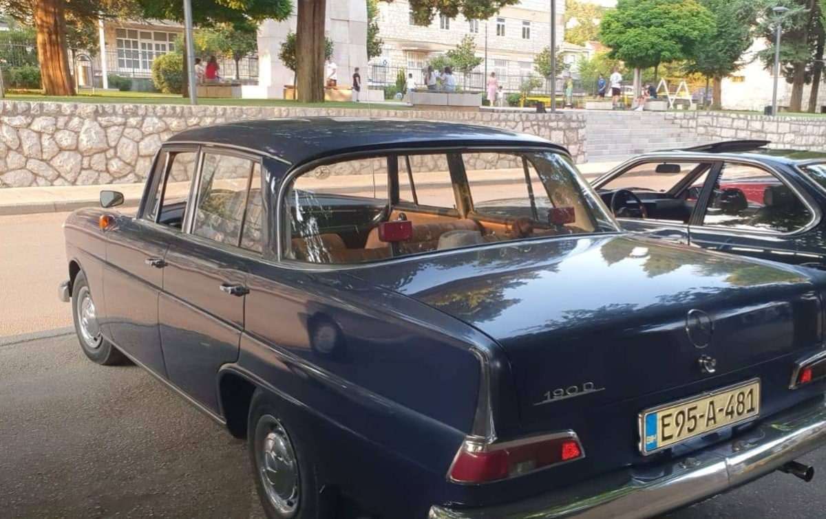 Mercedes oldtimer / Foto: Fenix (ustupljeno restoran Marić Gaj)