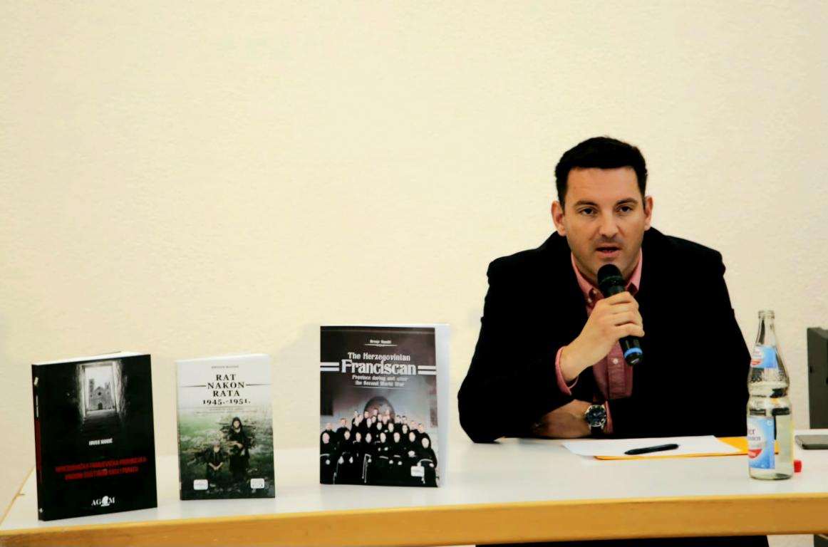 ZANIMLJIVA VEČER U STUTTGARTU: Predstavljena knjiga koja je privukla pozornost povjesničara, teologa i šire javnosti Hrvoje Mandić / Foto: Fenix (Željko Cindrić)