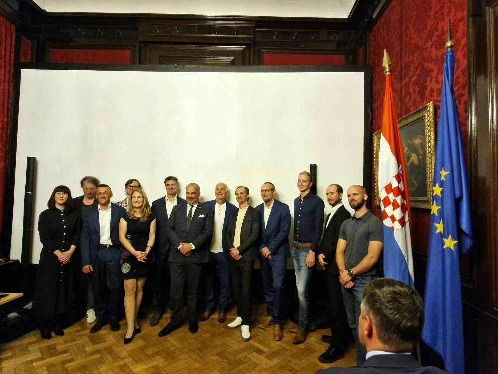 ORF-OVA PREMIJERA DOKUMENTARCA O HRVATSKOJ: “Hrvatska obala - beskrajna i divlja” impresionirala Austrijance i njihove strane goste u Veleposlanstvu RH u Beču