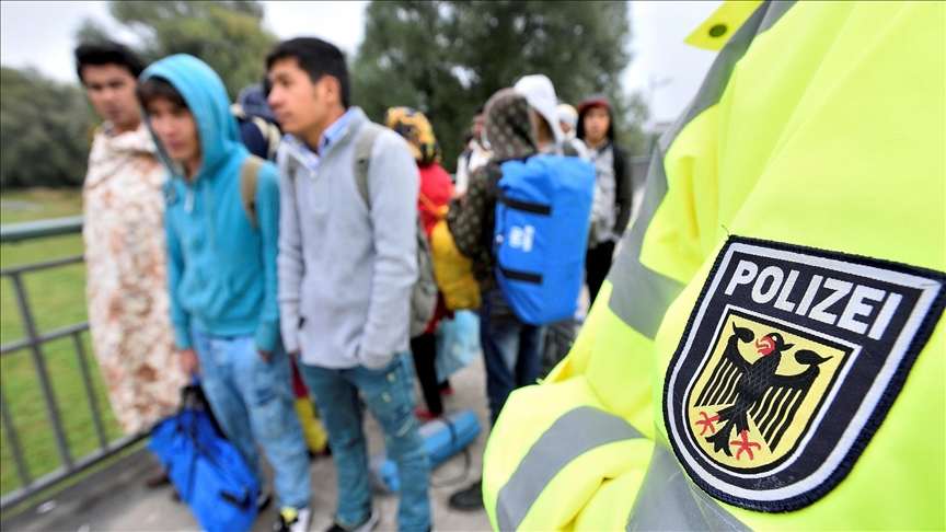 Azilanti (ILUSTRACIJA) / Foto: Anadolu