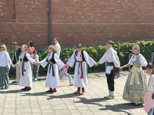 (FOTO i VIDEO) Majčin dan svečano proslavljen u HKM Nürnberg Proslava Majčina dana u HKM Nürnberg / Foto: Fenix (SIM)