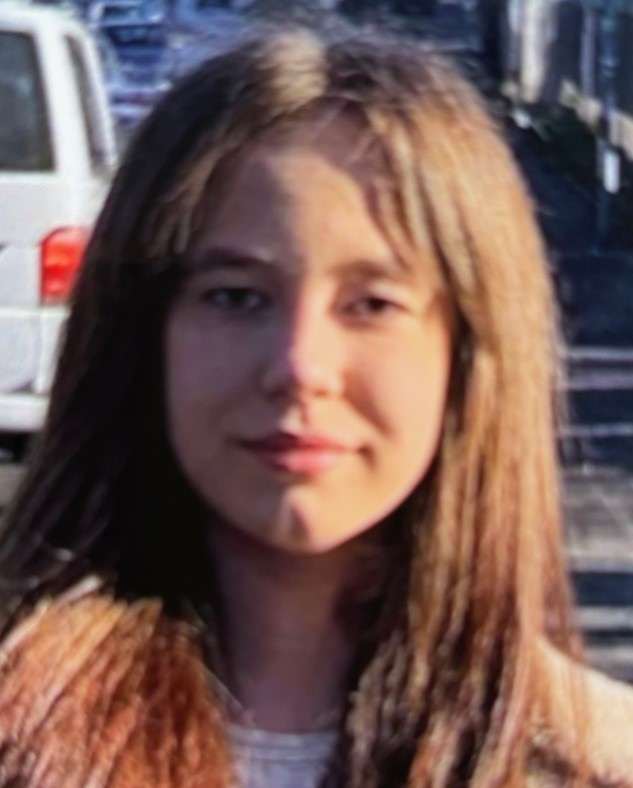 VEĆ 6 DANA NEMA IM TRAGA: U Njemačkoj su nestale tri sestre - Kristina (14), Karolina (15) i Diana (16)