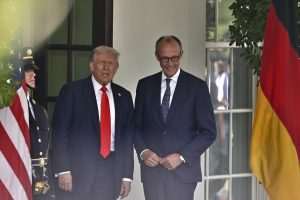 Američki predsjednik Donald Trump i njemački kencelar Friedrich Merz pred sastanak u Bijeloj kući / Foto: ANadolu