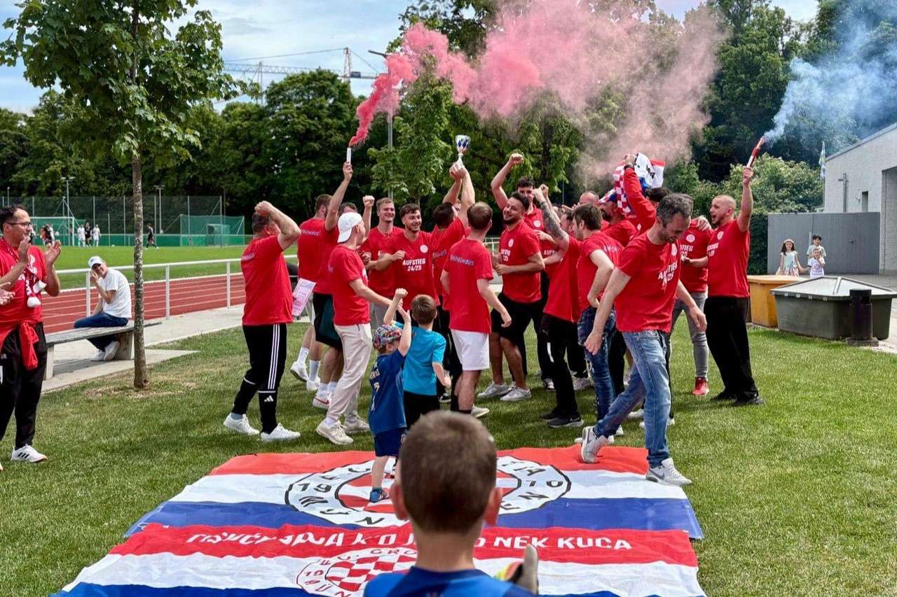 Slavlje igrača druge momčadi Croatije München / Foto: Fenix (SIM)