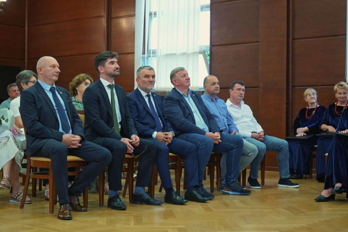 153 GODINE LJUBAVI PREMA ZAGREBU: Predstavljena monografija HOKUD Slobode