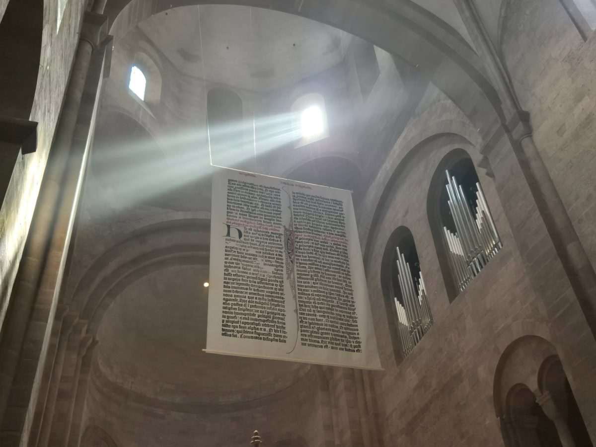 U Mainzu je otisnuta najveća biblijska stranica na svijetu / Foto: Fenix (MD)