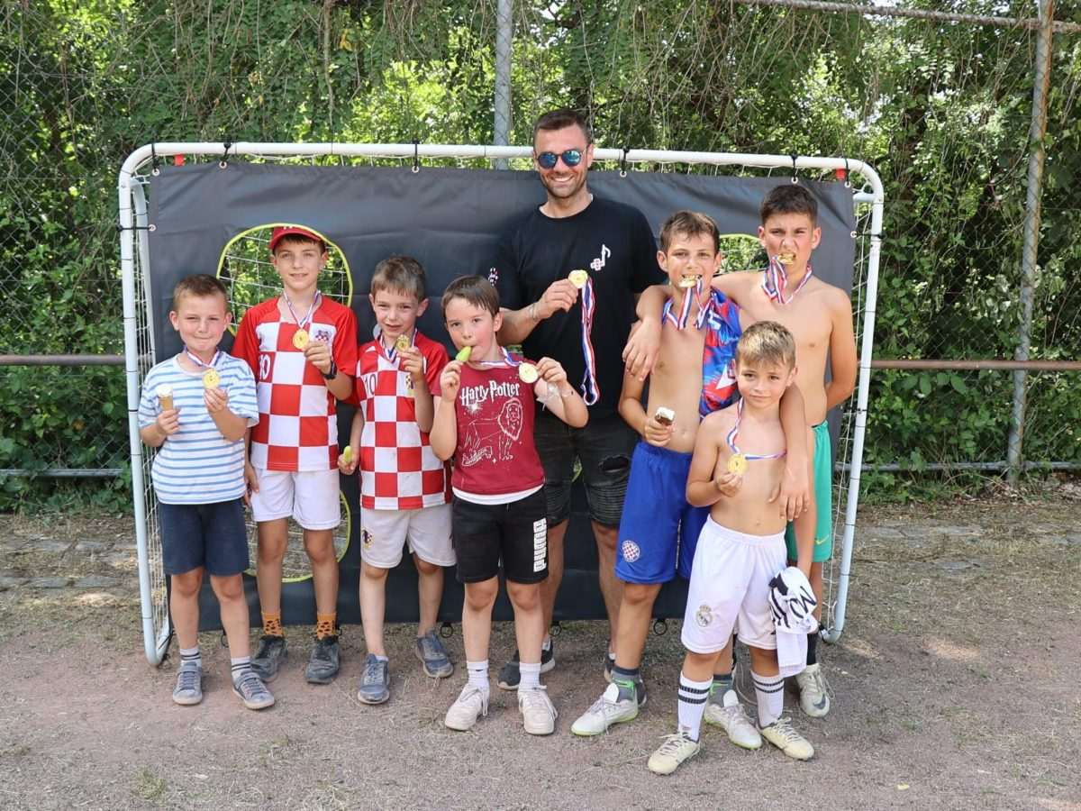 U Wangenu svečano obilježen završetak vjeronaučne godine / Foto: Fenix (Željko Cindrić)