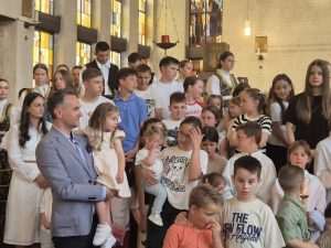 (FOTO) PROSLAVA SVETOG ANTE PADOVANSKOG U WIESBADENU: Okupilo se oko 500 vjernika, fra Slaven Brekalo poslao važnu poruku