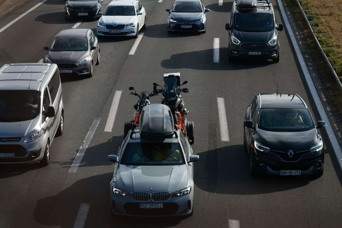 Kolona vozila na naplati Lučko/ Foto: Hina