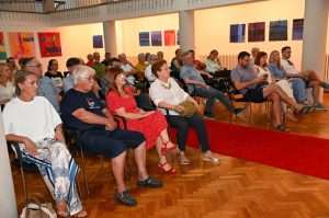 VEČER POSVEĆENA OČUVANJU KULTURNE BAŠTINE: Knjiga „Identitet Moliških Hrvata“ Marte Račić predstavljena u Metkoviću VEČER POSVEĆENA OČUVANJU KULTURNE BAŠTINE: Knjiga „Identitet Moliških Hrvata“ Marte Račić predstavljena u Metkoviću