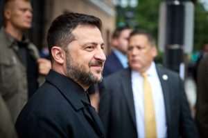 TRUMP ZADOVOLJAN „POVIJESNIM SUMMITOM“: Europski čelnici iskazali čvrstu podršku Ukrajini – Macron najmanje vjeruje Putinu