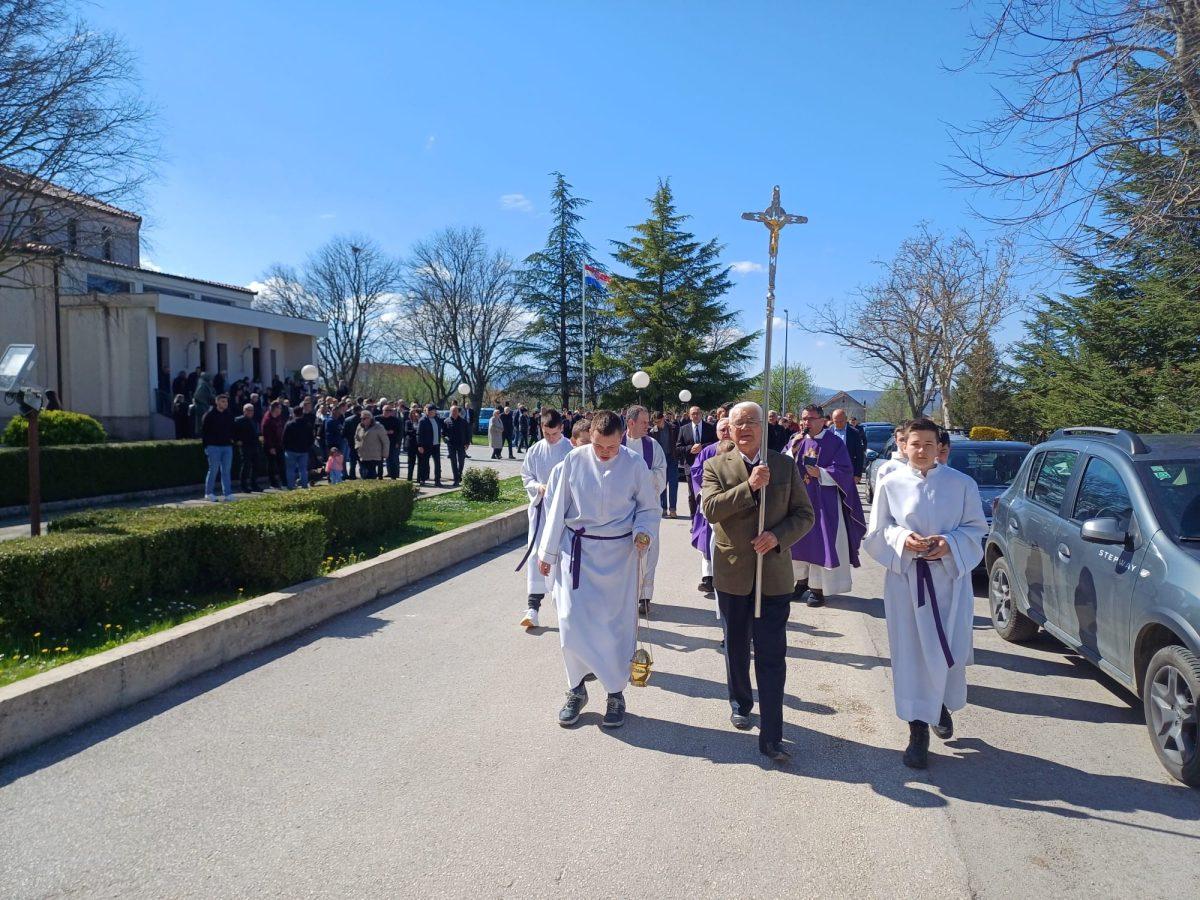 Obilježavanje 81. obljetnice od pokolja u podkamešničkim selima / Foto: Fenix (MV)