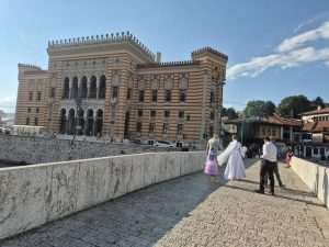 BiH U 2025: Najveća poratna kriza i raspad vlasti u "zemlji bez nade"