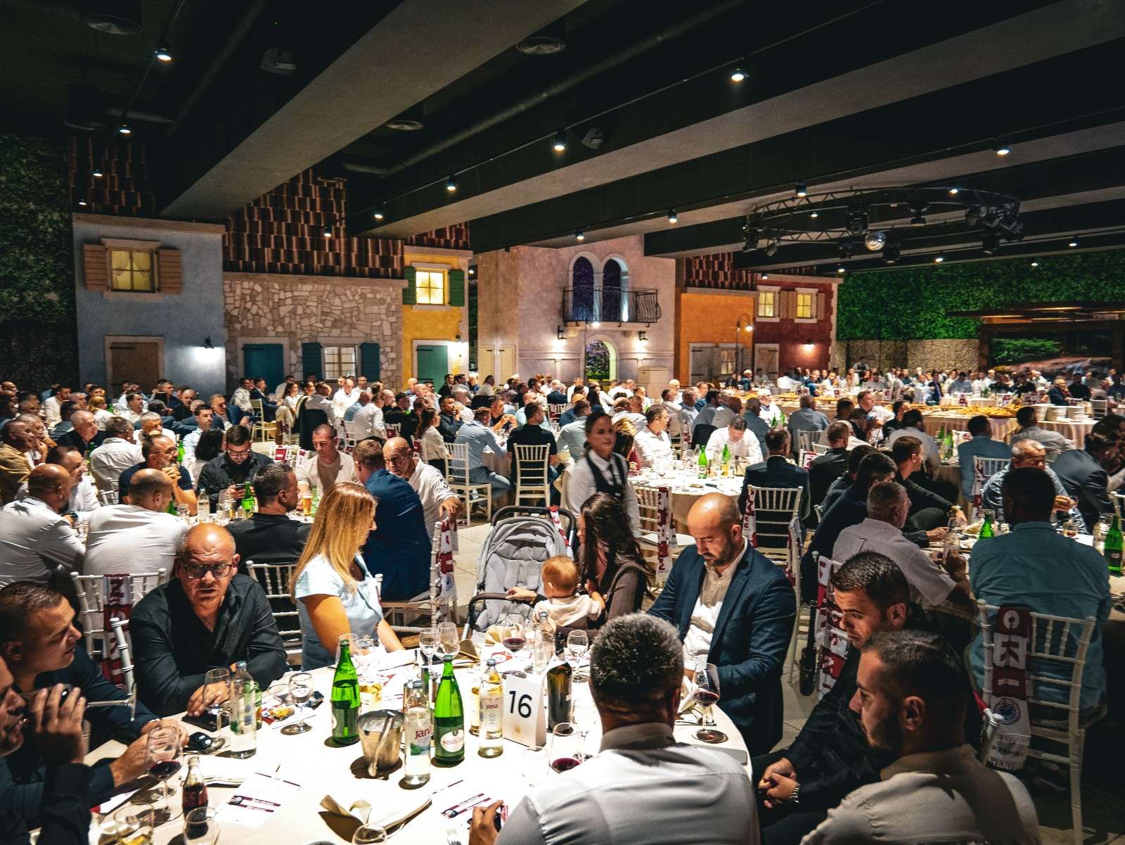 DONATORSKA „VEČER RUKOMETNIH PLEMIĆA“: Rukometaši mostarskog Zrinjskog su spremani za velike stvari