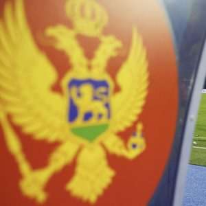 ISPRIKA CRNOGORSKIH NAVIJAČA U MAKSIMIRU: "Sa Lovćena vila kliče, oprosti nam Dubrovniče"  