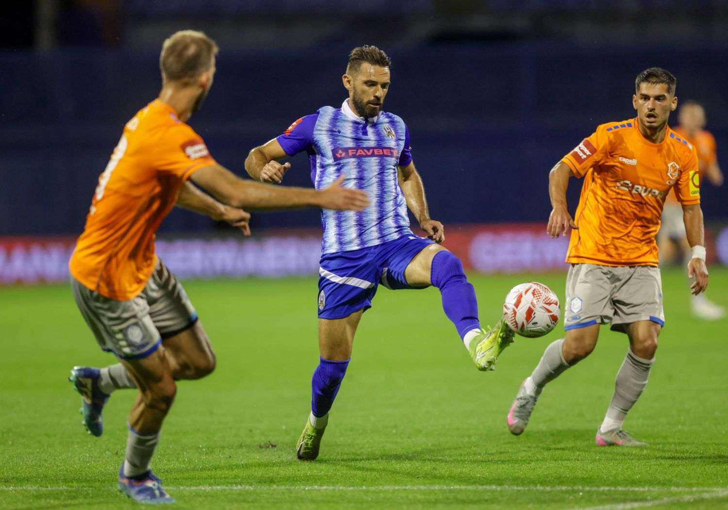HNL: Lokomotiva s 1:0 savladala Varaždin i izbila na 3. mjesto