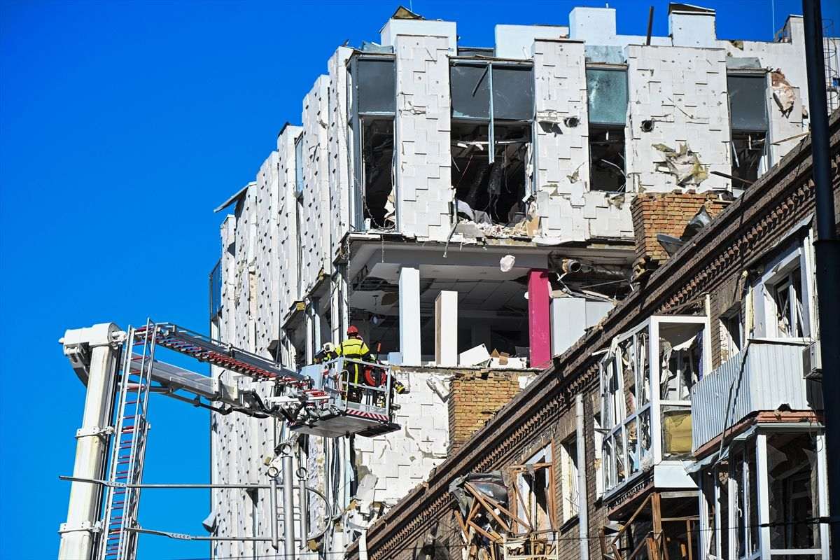 Unatoč jasnim dokazima, Rusi stalno negiraju kako gađaju civilne objekte u Ukrajini (ILUSTRACIJA) Foto: Anadolu