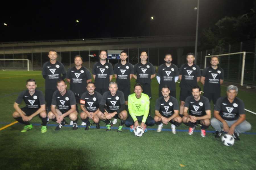 Croatia ZH Seniori 30+ Promocion / Foto: Fenix (I.Barišić)