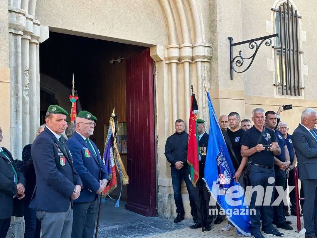 GENERALE, PUTUJ U VJEČNOST: Odani vojnici i prijatelji s ministrom Anušićem na posljednjem ispraćaju generala zbora Ante Rose u Francuskoj